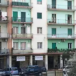 M'illumina فندق مبيت وإفطار ساليرنو